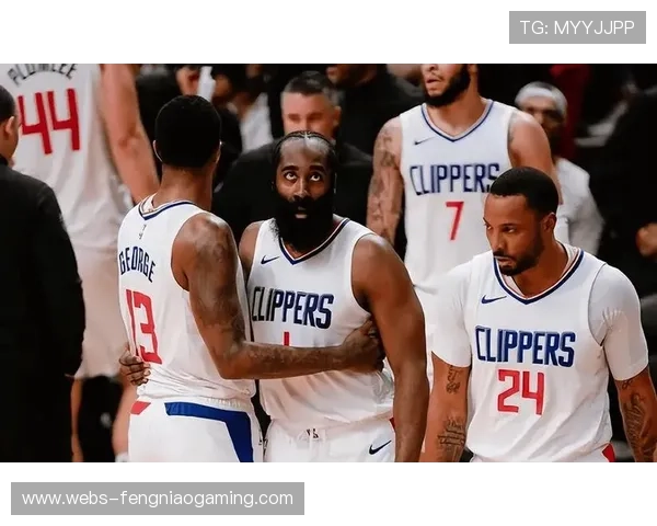 哈登20分伦纳德45+7，快船替补火力有限仍取六连胜